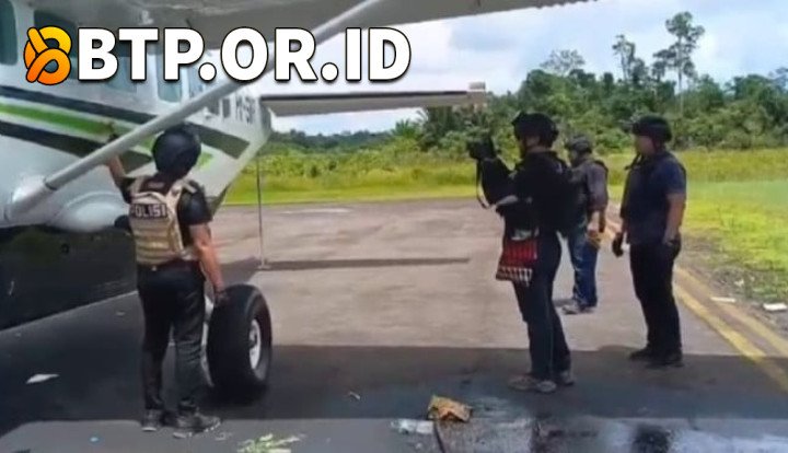 Brigjen Faizal Ungkap Pesawat Smart Air Diserang 20 Anggota KKB di Papua Brigjen Faizal Ungkap Pesawat Smart Air Diserang 20 Anggota KKB di Papua