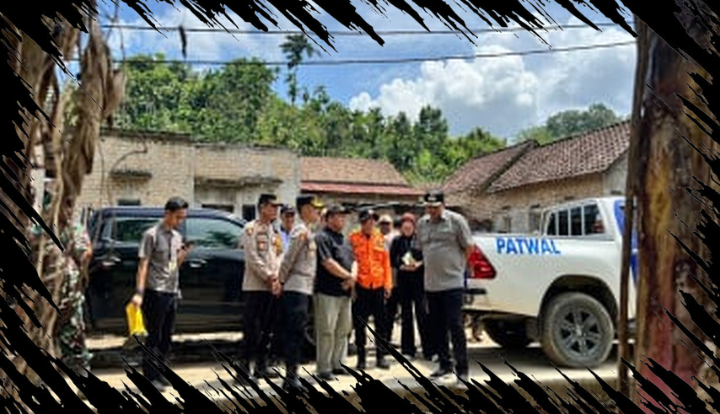 Banjir dan Tanah Longsor Hancurkan 7 Rumah di Manduriang, Kerusakan Parah Terjadi Banjir dan Tanah Longsor Hancurkan 7 Rumah di Manduriang, Kerusakan Parah Terjadi