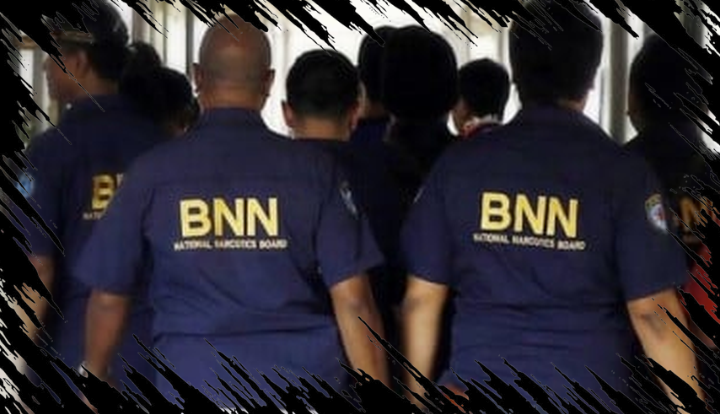 Bos Gendut Gembong Narkoba Kampung Bahari Ditangkap di Salon Bersama Loyalisnya Bos Gendut Gembong Narkoba Kampung Bahari Ditangkap di Salon Bersama Loyalisnya