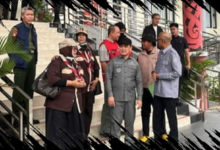 Pesawat Menhut Raja Juli Tidak Bisa Mendarat di Kalbar Akibat Asap Karhutla