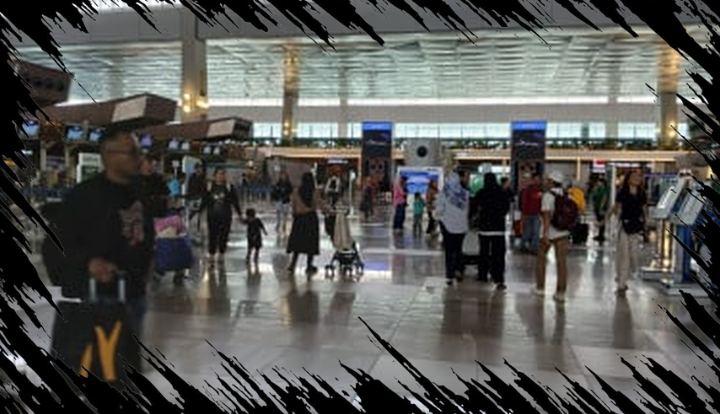 InJourney Menginformasikan 1.039 Penerbangan di Soetta Terkendala Erupsi Gunung Anak Krakatau