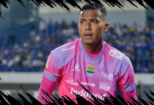 Teja Paku Alam Dedikasikan Kemenangan untuk Bobotoh Lewat 5 Penyelamatan Krusial Melawan FC Seoul