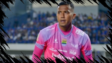 Teja Paku Alam Dedikasikan Kemenangan untuk Bobotoh Lewat 5 Penyelamatan Krusial Melawan FC Seoul