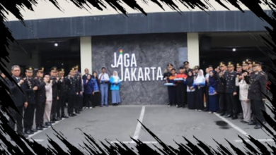 5 Pelajar SMK Bekasi Terima Bantuan untuk Mendukung Kegiatan Belajar Mereka