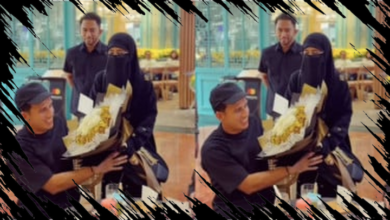 Ummi Pipik Berikan Buket Bunga kepada Egy Maulana Saat Makan Malam Keluarga Rayakan Kemenangan Timnas Indonesia